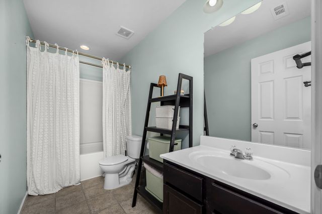 145 Slaters Dr, Lebanon, TN 37087