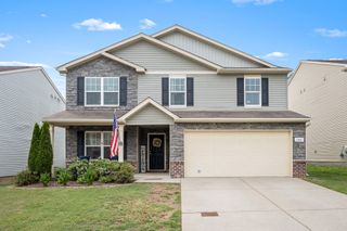 145 Slaters Dr, Lebanon, TN 37087