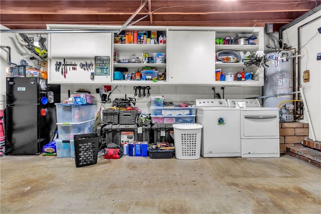 9903 Karmont, South Gate, CA 90280