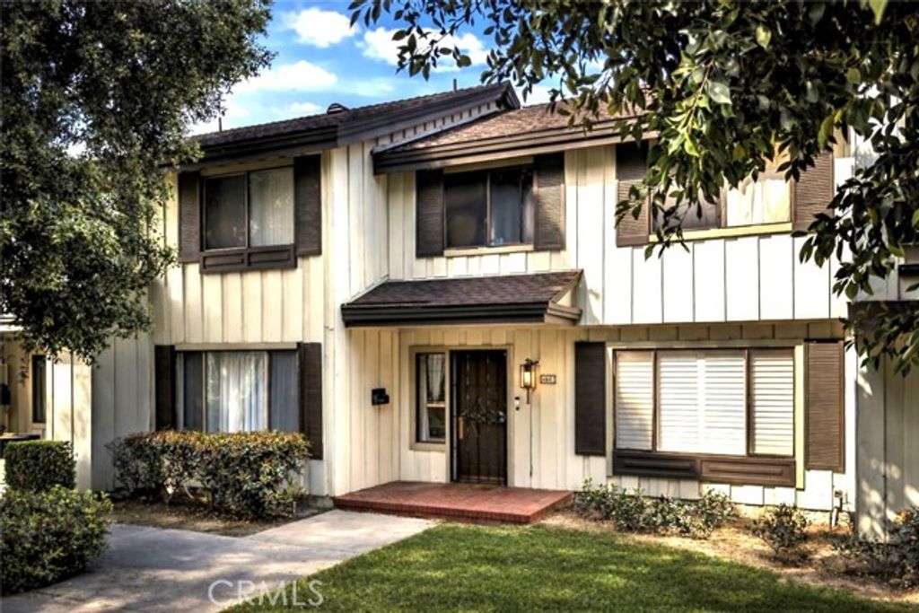 9903 Karmont, South Gate, CA 90280