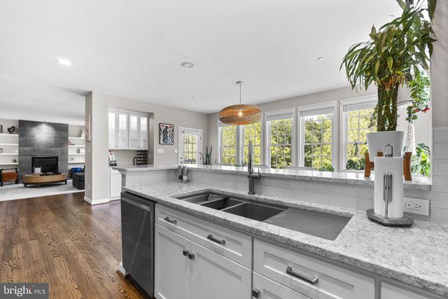 2212 KINGS FOREST TRL, Mount Airy, MD 21771