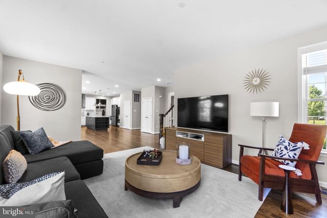 2212 KINGS FOREST TRL, Mount Airy, MD 21771