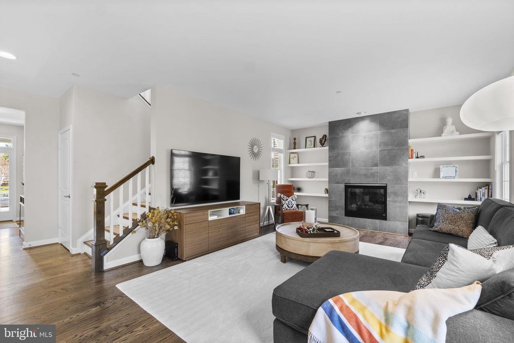 Image 17 of property listing at 2212 KINGS FOREST TRL, Mount Airy, MD 21771