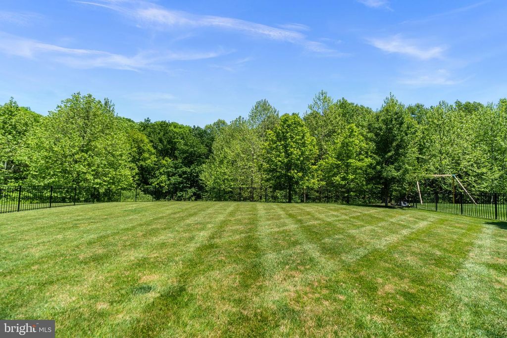 Image 44 of property listing at 2212 KINGS FOREST TRL, Mount Airy, MD 21771