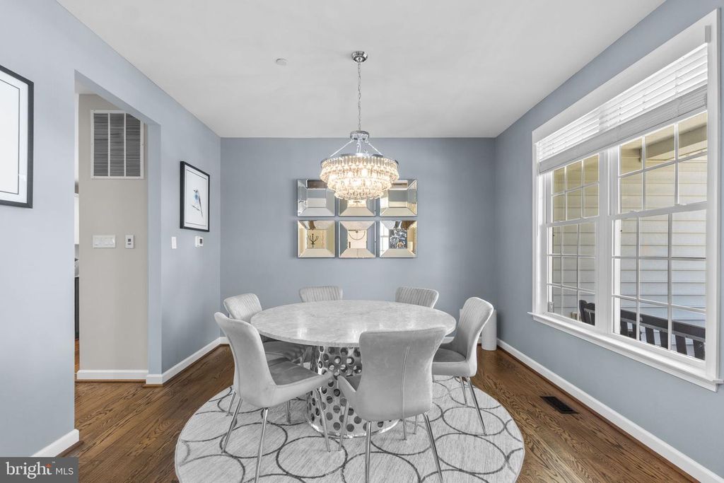 Image 6 of property listing at 2212 KINGS FOREST TRL, Mount Airy, MD 21771