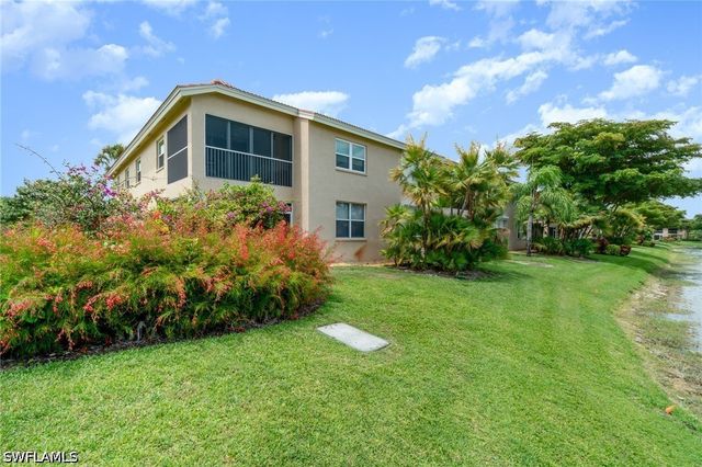 2408 Millcreek LN 104, Naples, FL 34119