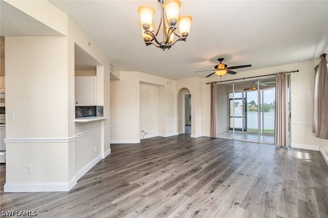 2408 Millcreek LN 104, Naples, FL 34119