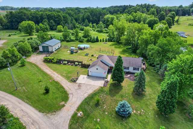 2869 Ridgecrest Drive, Saranac, MI 48881