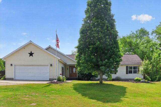 2869 Ridgecrest Drive, Saranac, MI 48881