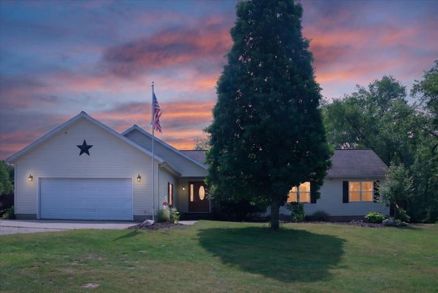 2869 Ridgecrest Drive, Saranac, MI 48881