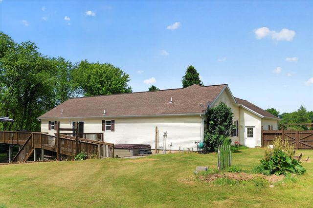 2869 Ridgecrest Drive, Saranac, MI 48881