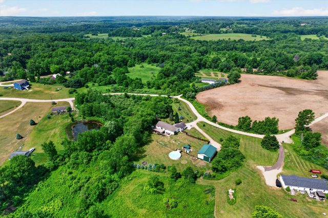 2869 Ridgecrest Drive, Saranac, MI 48881