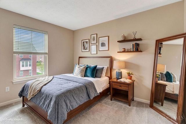 9563 Cobblestone Walk, West Chester, OH 45069