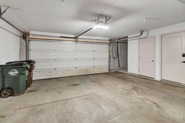 9563 Cobblestone Walk, West Chester, OH 45069