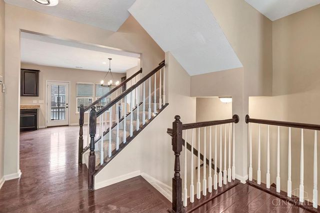 9563 Cobblestone Walk, West Chester, OH 45069