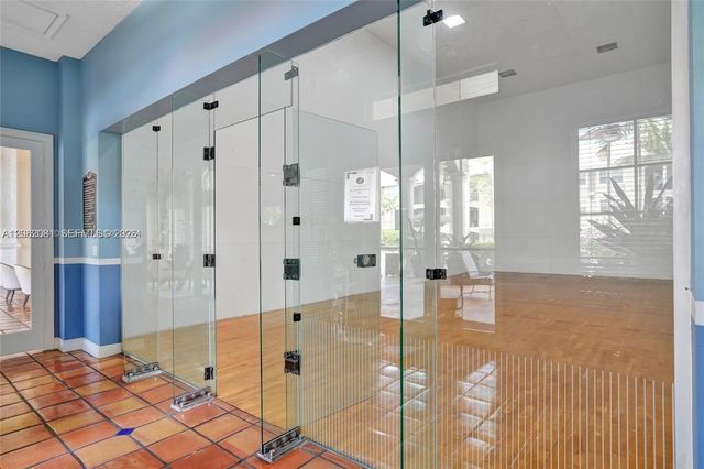 11601 SW 2nd St 21202, Pembroke Pines, FL 33025