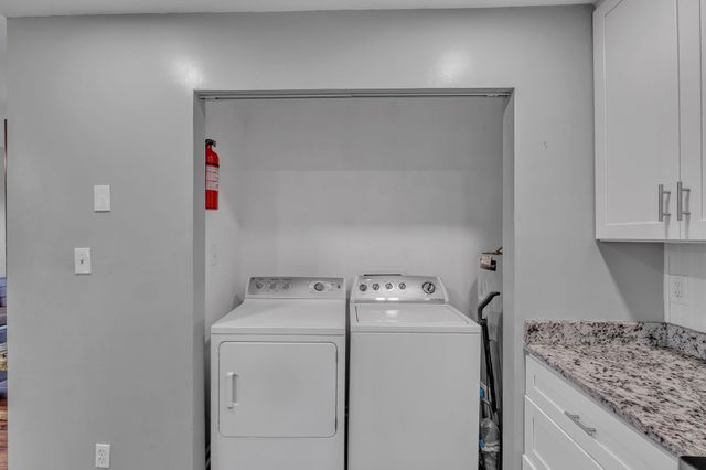 222 Mark Spitz Dr, Clarksville, TN 37042