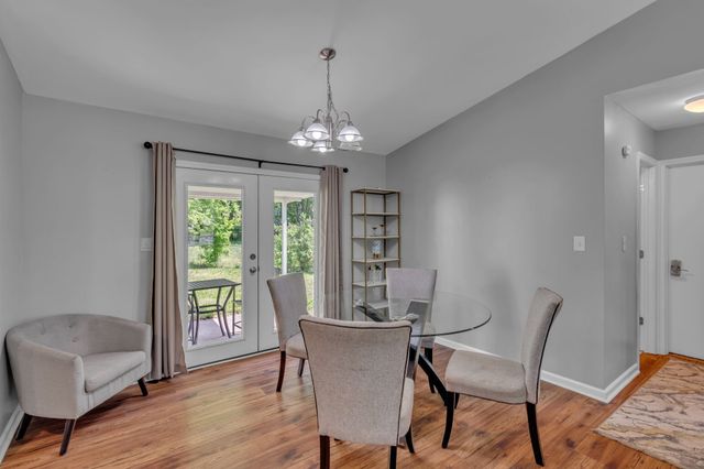 222 Mark Spitz Dr, Clarksville, TN 37042
