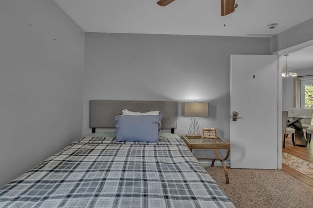 222 Mark Spitz Dr, Clarksville, TN 37042