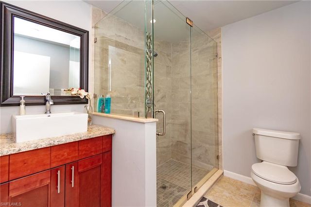 908 SE 33rd ST, Cape Coral, FL 33904