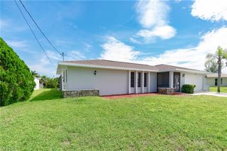 908 SE 33rd ST, Cape Coral, FL 33904