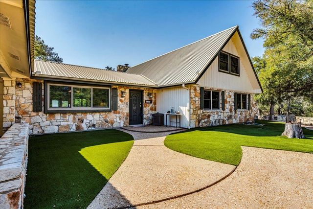417 Akaloa DR, Bastrop, TX 78602