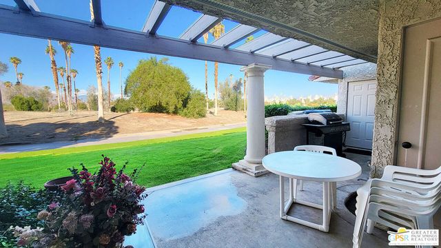 2700 E Mesquite Avenue E29, Palm Springs, CA 92264