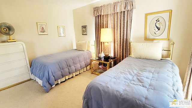 2700 E Mesquite Avenue E29, Palm Springs, CA 92264