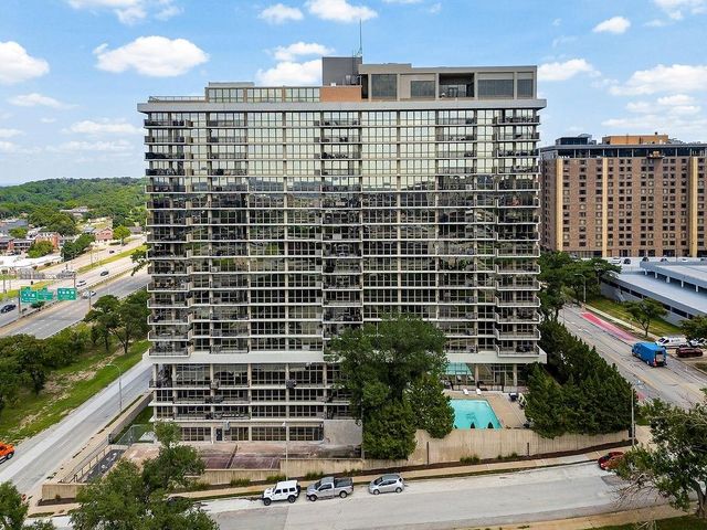 600 E Admiral Boulevard 1604, Kansas City, MO 64106
