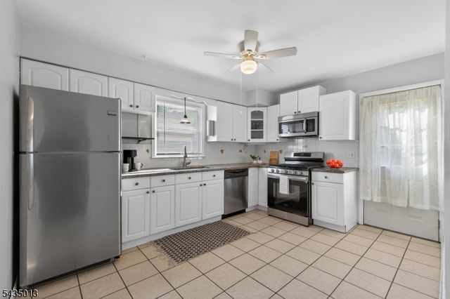 7 Westminster Pl, Garfield City, NJ 07026