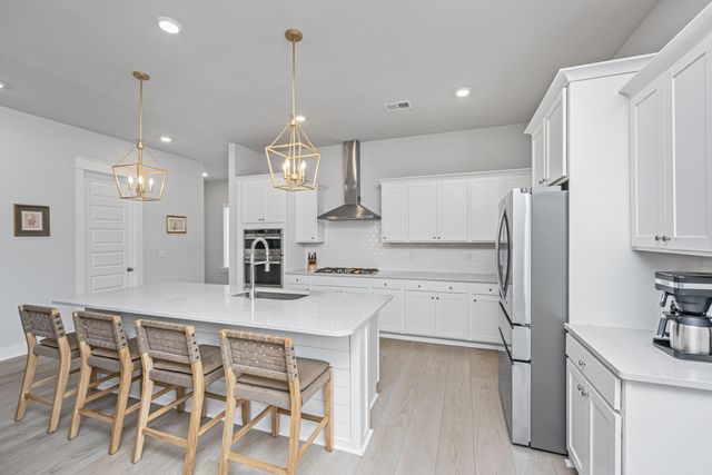 185 Denham Street, Summerville, SC 29486