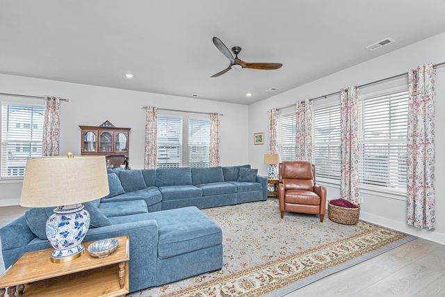 185 Denham Street, Summerville, SC 29486