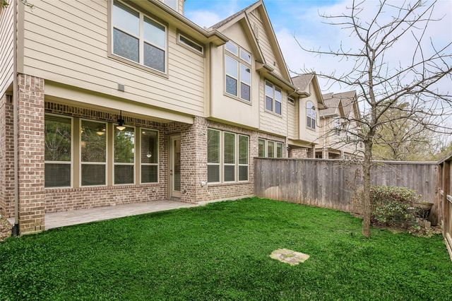 59 Triple Gap Drive, Tomball, TX 77375