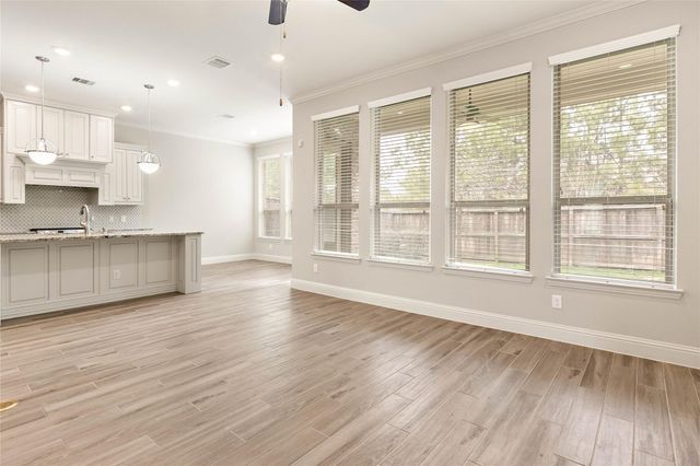 59 Triple Gap Drive, Tomball, TX 77375