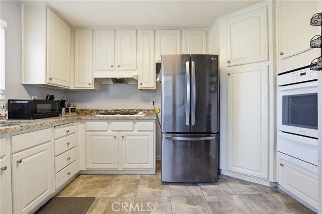 9620 Sepulveda 50, North Hills (los Angeles), CA 91343