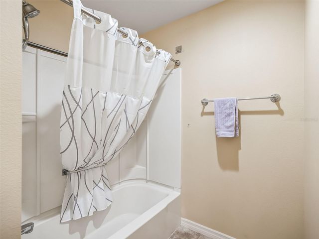 1946 LOADSTAR AVENUE, The Villages, FL 32162