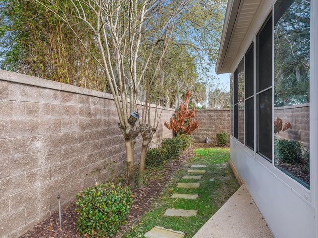 1946 LOADSTAR AVENUE, The Villages, FL 32162