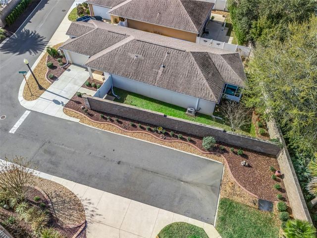 1946 LOADSTAR AVENUE, The Villages, FL 32162