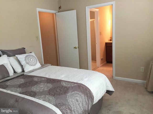 3336 WEBLEY CT, Annandale, VA 22003
