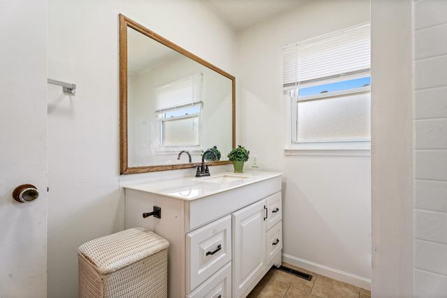 3010 43rd Street, Highland, IN 46322