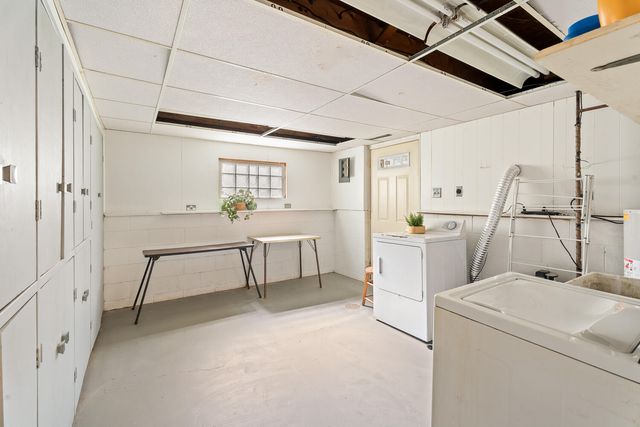 3010 43rd Street, Highland, IN 46322