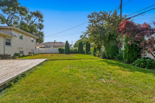 3010 43rd Street, Highland, IN 46322