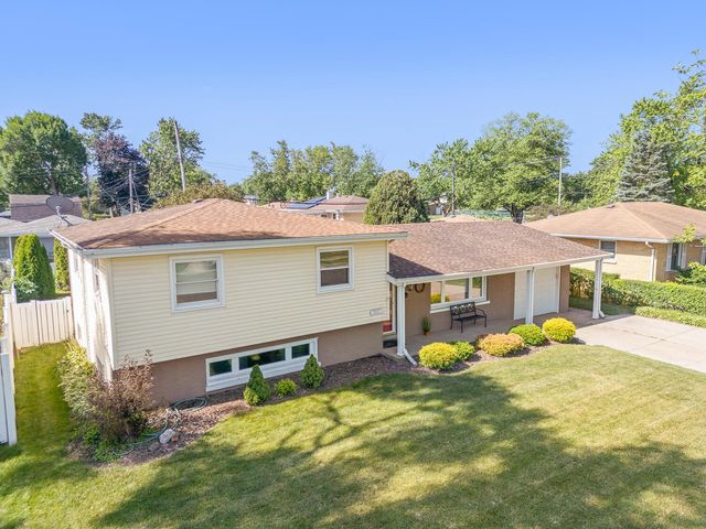 3010 43rd Street, Highland, IN 46322