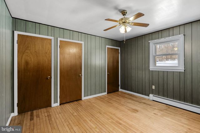 735 GREENVILLE RD, Denver, PA 17517