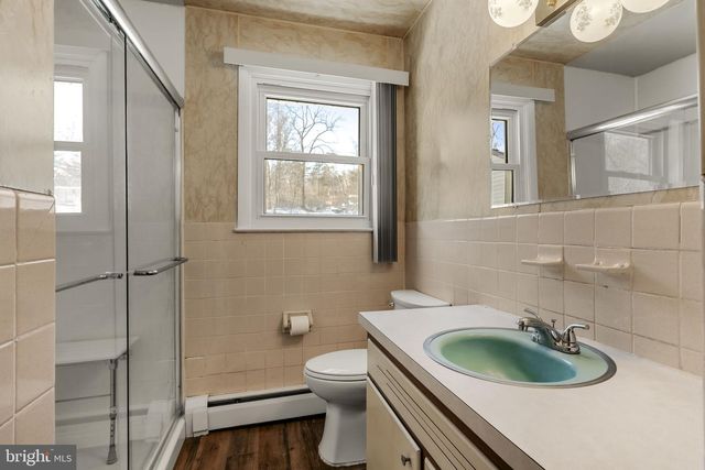 735 GREENVILLE RD, Denver, PA 17517