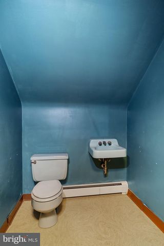 735 GREENVILLE RD, Denver, PA 17517