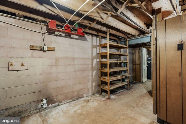 735 GREENVILLE RD, Denver, PA 17517