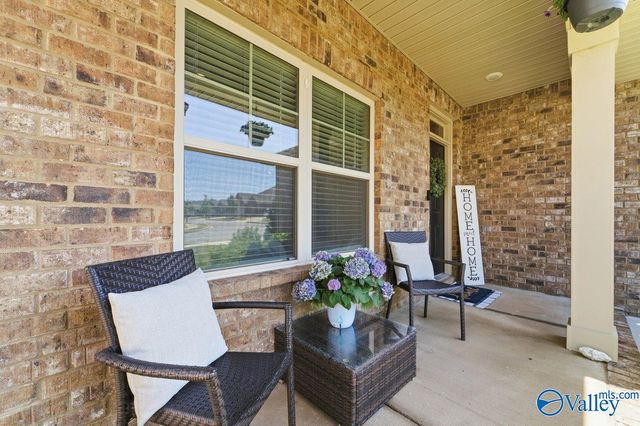 169 Heritage Brook Drive NW, Madison, AL 35757