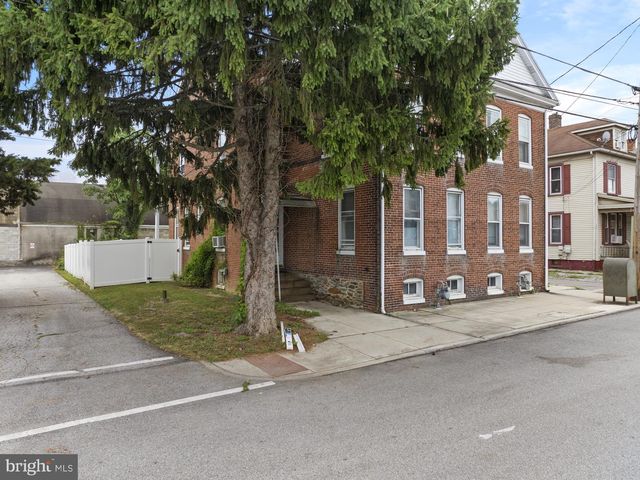 515 STOCK ST, Hanover, PA 17331