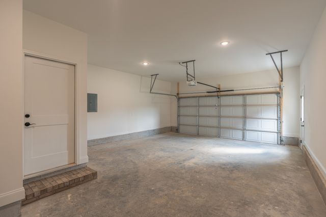 333 Estates Drive, Smithville, TN 37166